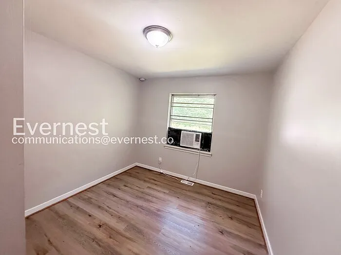 1645 18th Way SW — Photo 11