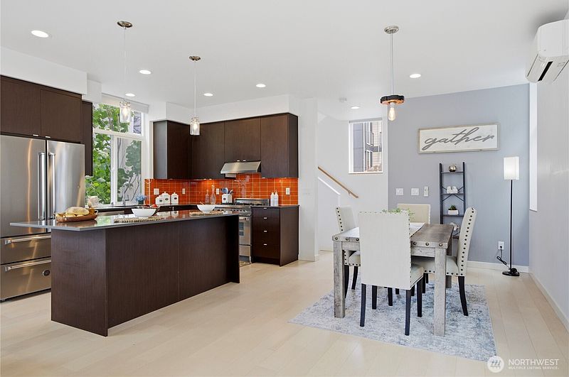 3rd image of 1516 NW 61st Street
