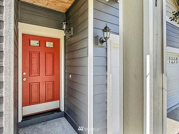 2nd image of 19918 90th Avenue Ct E