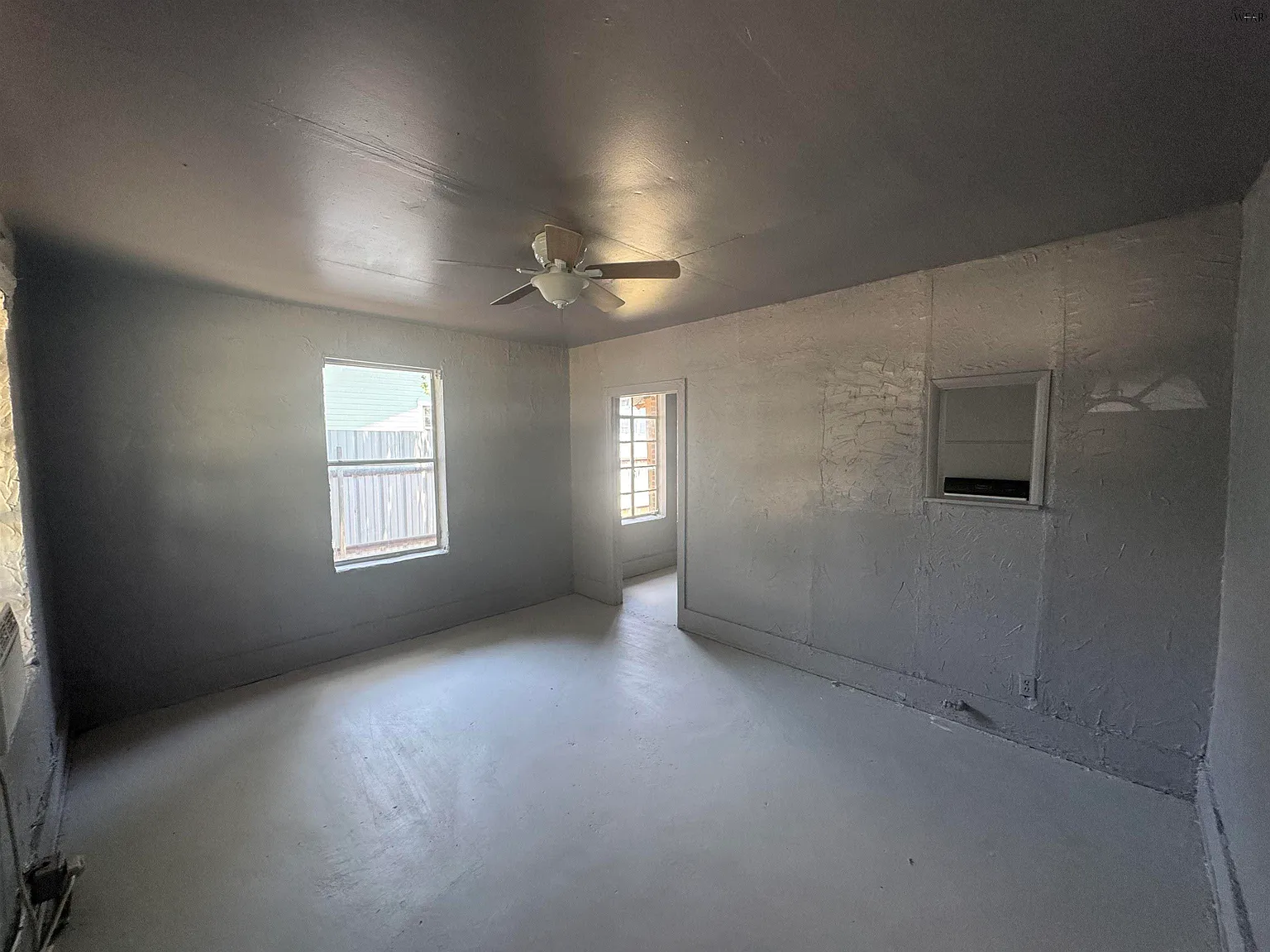 1 bed, 1.0 bath, 954 sqft, $695 — Photo 3