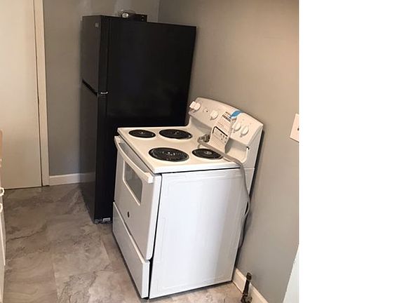 3rd image of 2234 Dresden St