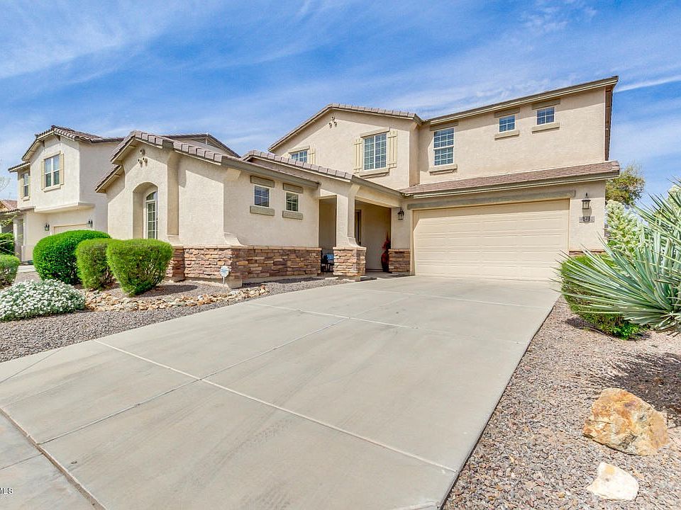 Professionally Landscaped 3