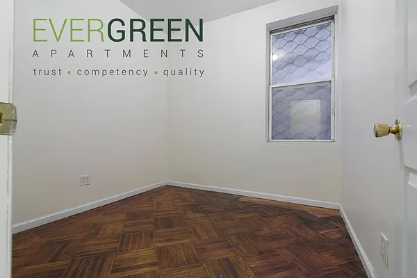 Rented by Evergreen Apartments BK | media 21