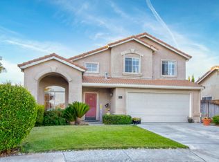 1100 Hemlock Ct, Hollister, CA 95023