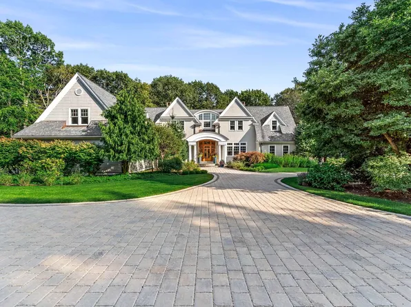 17 Cotton Farm Lane, North Hampton, NH 03862