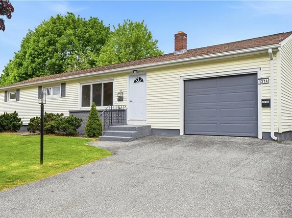 131-131A Woodland Ave, Cranston, RI 02920