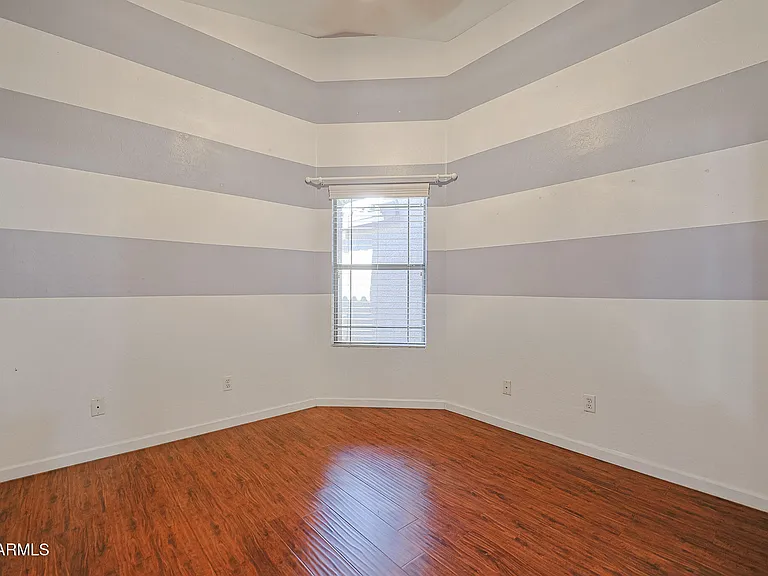 8747 W Adam Ave — Photo 15