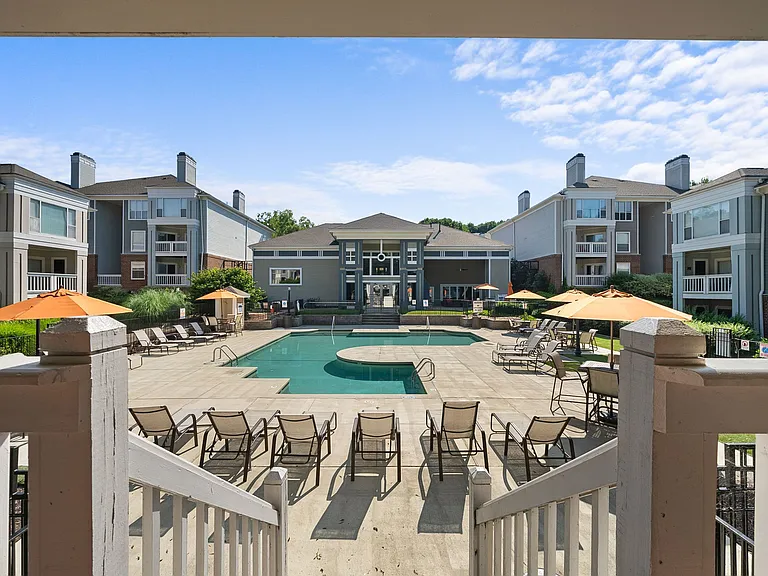 Concord Apartments — Photo 16