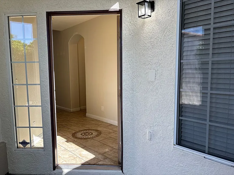 1129 Evening Ridge St — Photo 6