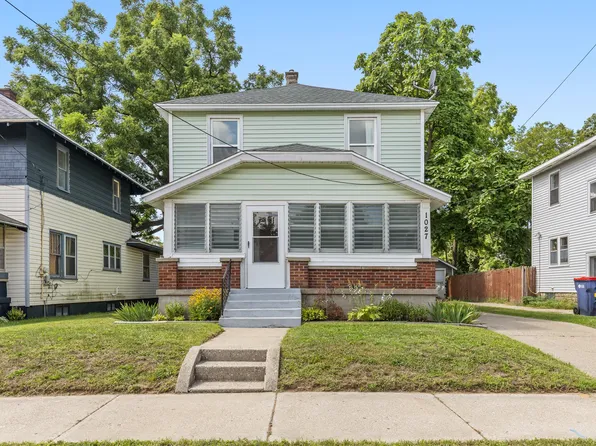 1027 Dallas Ave SE, Grand Rapids, MI 49507