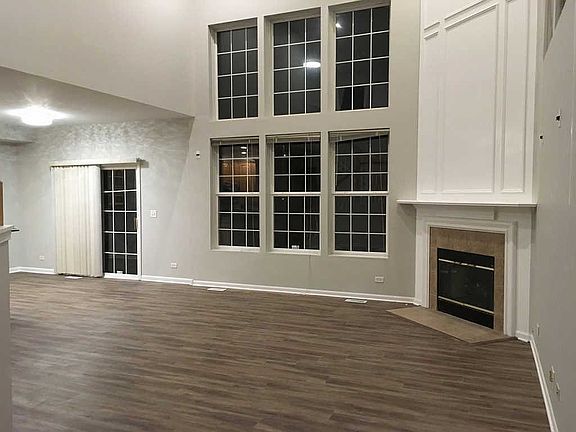 3rd image of 2914 Peachtree Cir