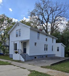 64 Union St, Hillsdale, MI, 49242