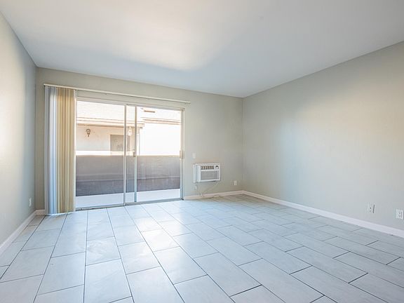 4th image of 1369 Caminito Gabaldon Unit H