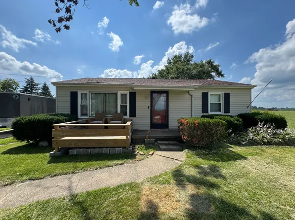 511 N Main St, Atwood, IL 61913