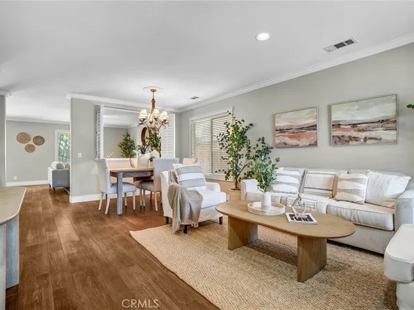 19 Via Pelayo, Rancho Santa Margarita, CA 92688