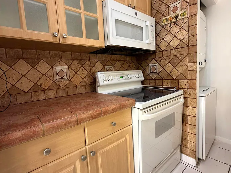 15605 SW 74th Circle Dr #4 — Photo 13