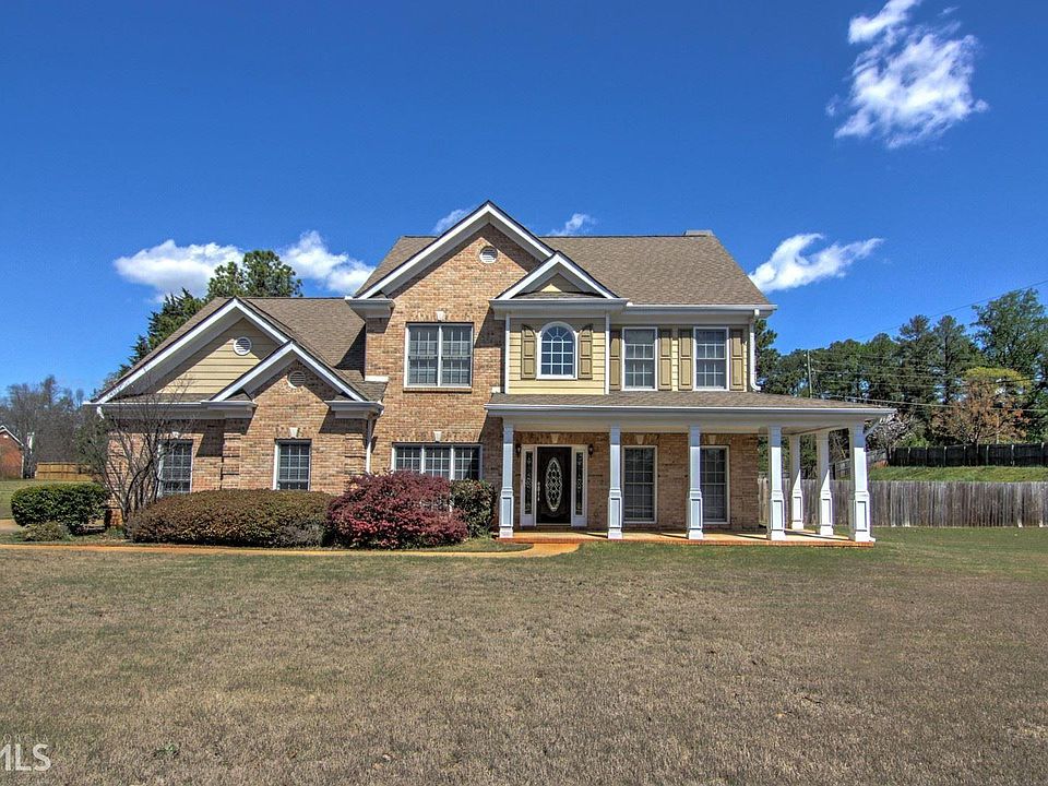1st image of 2000 Evergreen Dr SE
