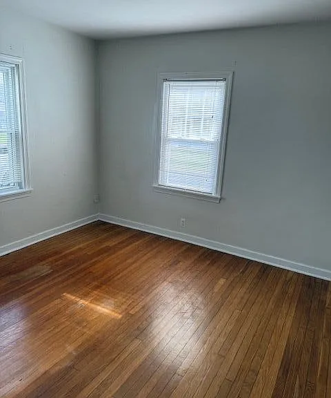 109 W South St — Photo 8