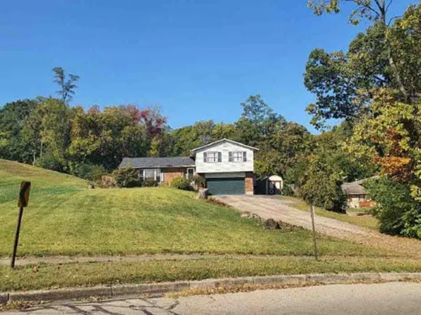 627 S Elm St, Dayton, OH 45449