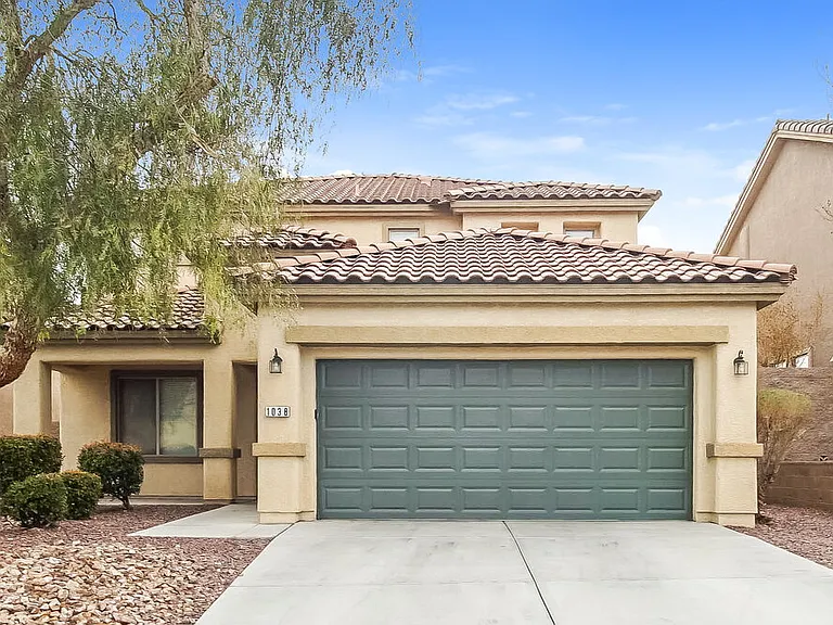 1038 Copper Palm Ct — Photo 1