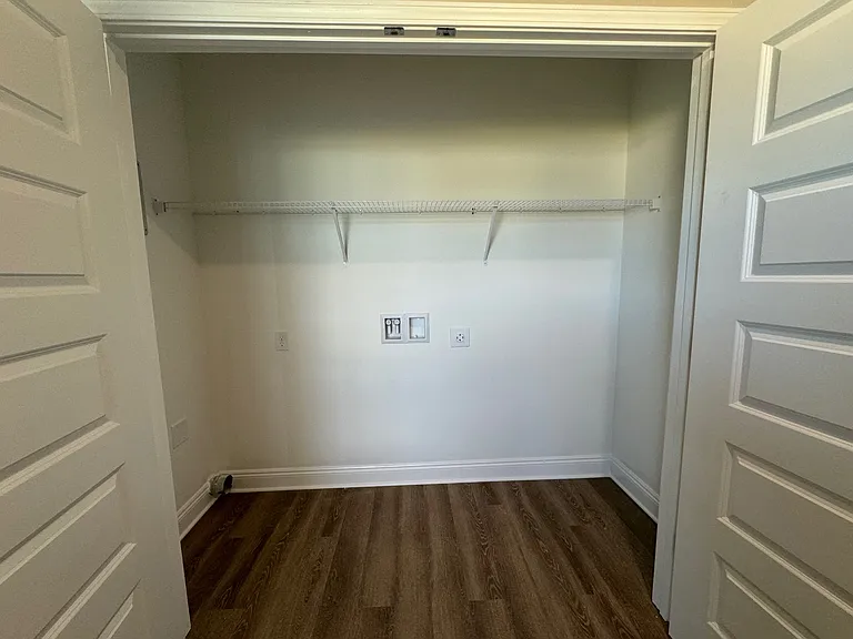 207 Mosaic Dr — Photo 4