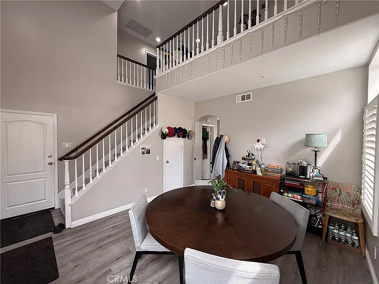 8184 Constantine Dr — Photo 3