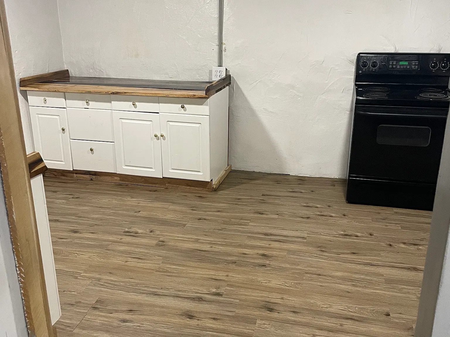 2 bed, $1,200 — Photo 3