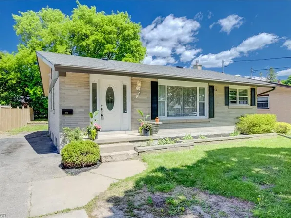 152 Clark Ave, Kitchener, ON N2C 1Y5
