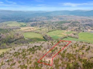 2 Teresa Dr, Sautee Nacoochee, GA 30571