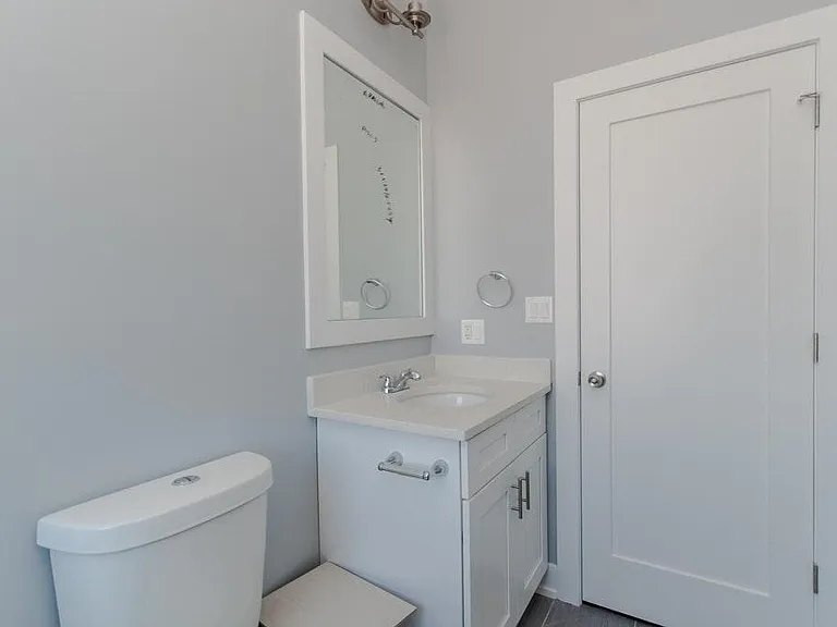 2nd Bathroom