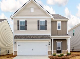 8346 Bright Water Dr, Ooltewah, TN 37363