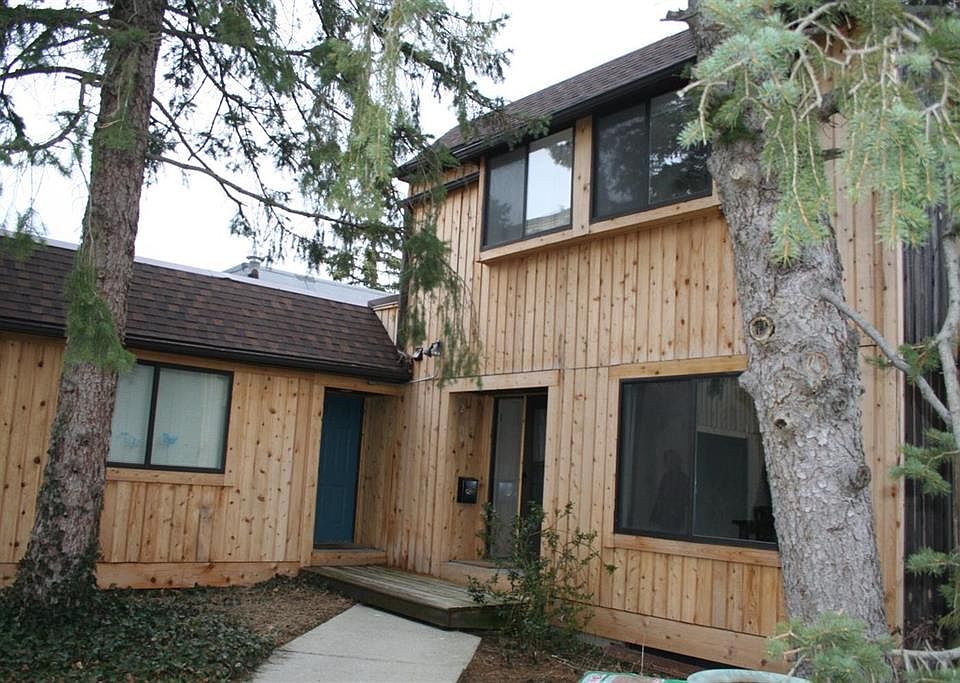 1st image of 2105 Pauline Ct