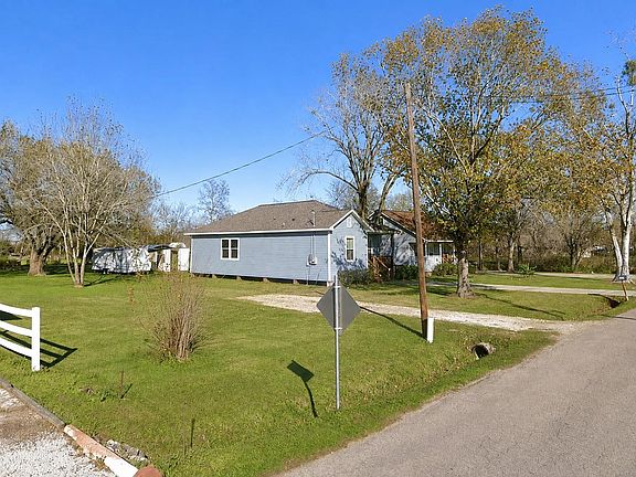 3rd image of 0 11th St
