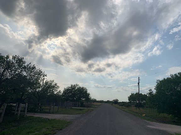 4th image of 208 County Road 3523