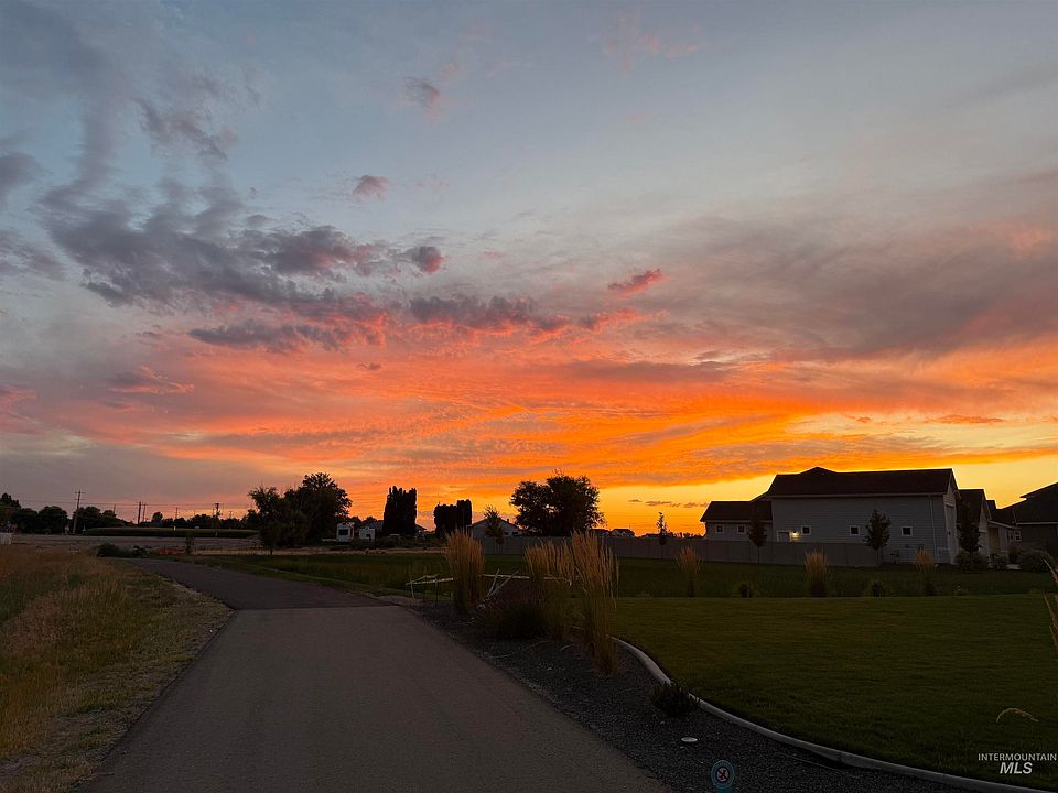 8833 E Hyacinth St, Nampa, ID 83687 | MLS #98984666 | Zillow