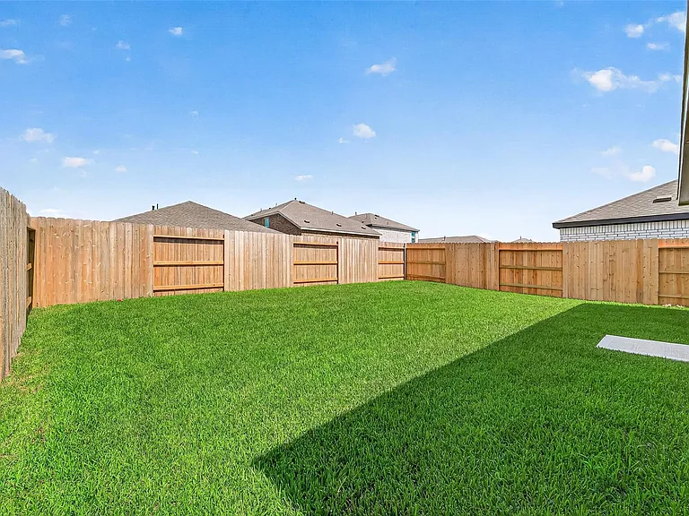 16846 Spotted Oak Dr — Photo 35
