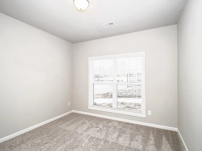 616 Elliston Pl — Photo 10