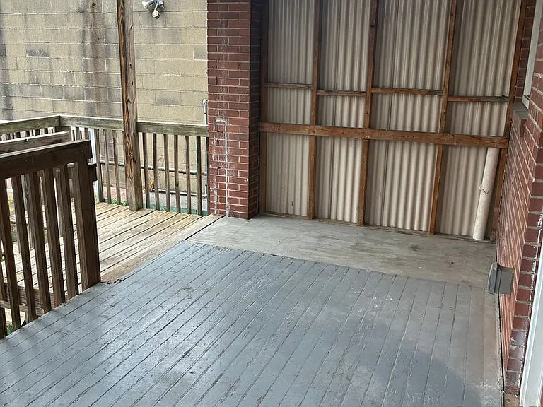 316 Freeport Rd — Photo 12