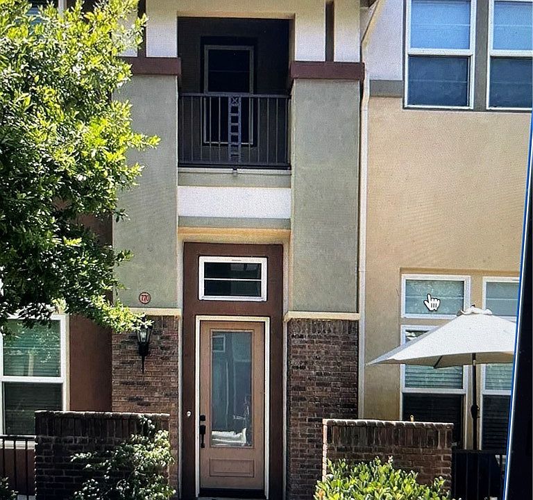 1st image of 770 W 1st St