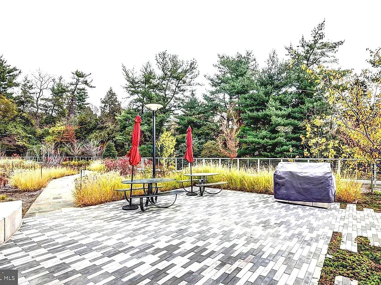 5101 River Rd #1815 — Photo 32