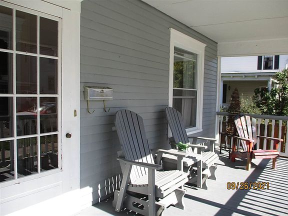 2nd image of 316 Knox St