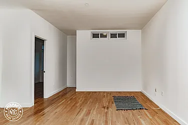 Rented by MySpaceNYC