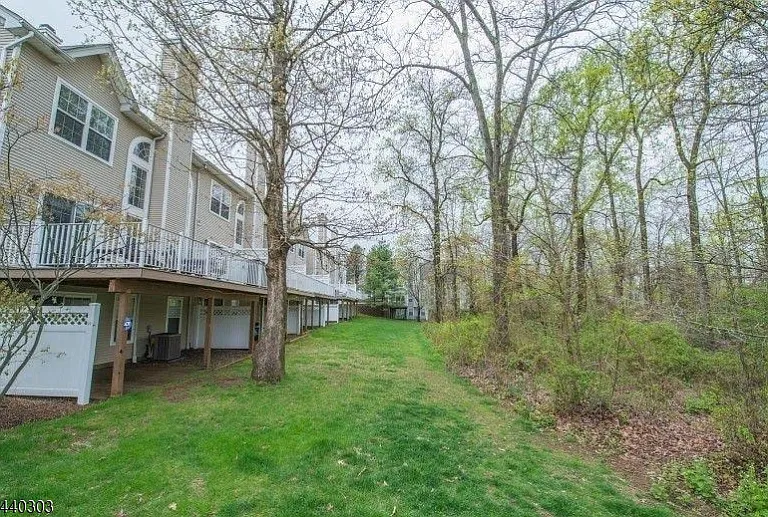 84 Constitution Way — Photo 17