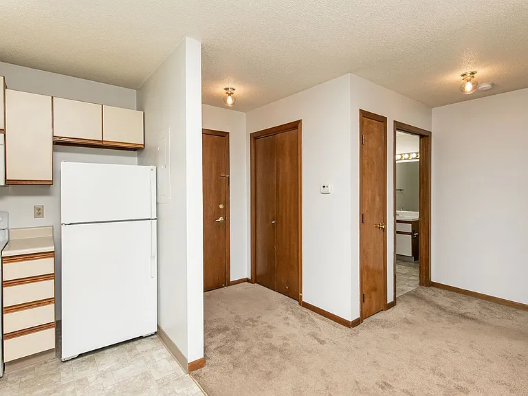 Beaver & Adams Senior Apartments — Photo 8
