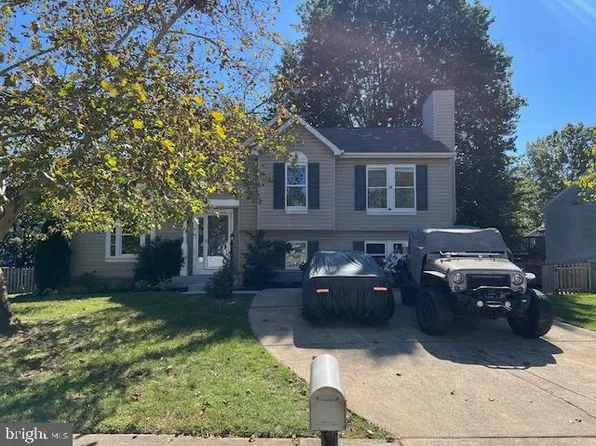 9425 Sudley Manor Dr, Manassas, VA 20109