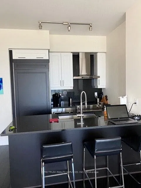 3 bed, $3,400 — Photo 2