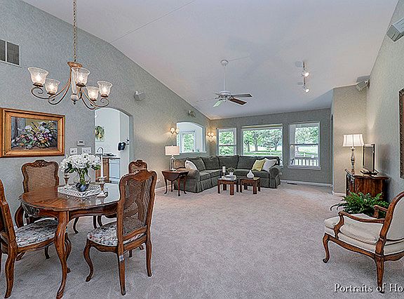 4th image of 1078 Masters Pkwy