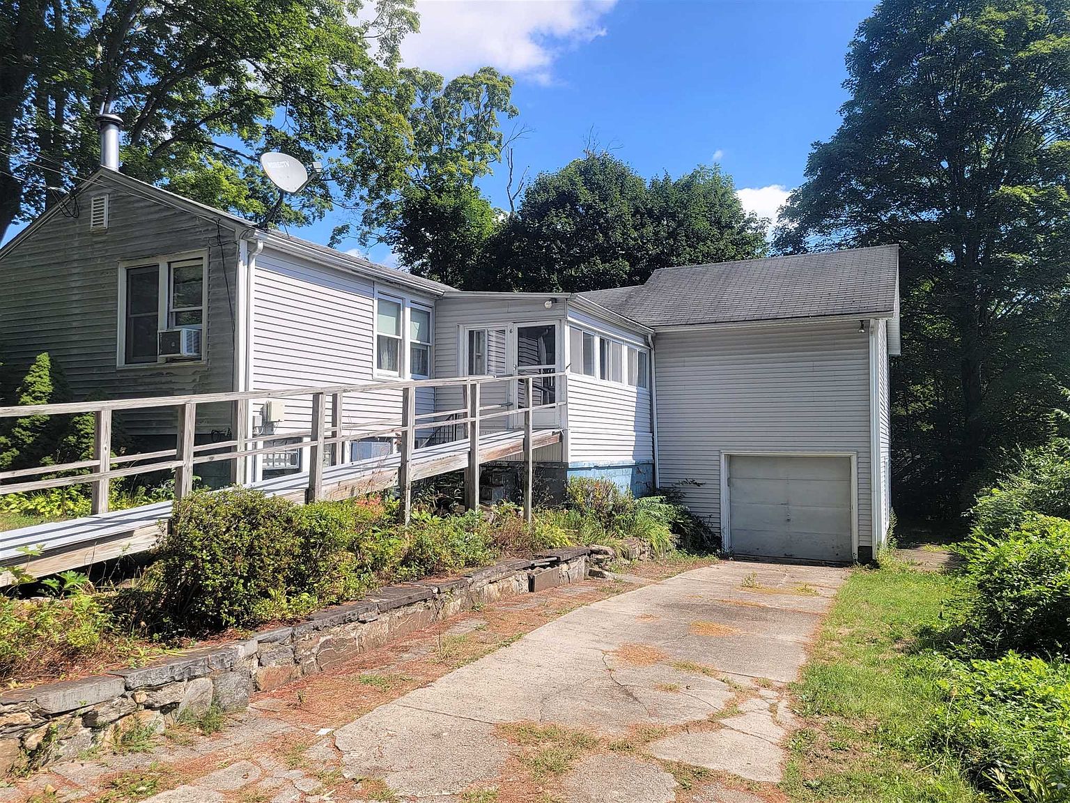 6 Laguna Rd, Carmel, NY 10512 MLS 416957 Zillow