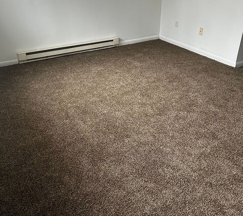 1st image of 1319 Walnut Ave NE Unit 2