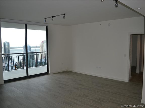 5th image of 999 SW 1st Ave APT 3317